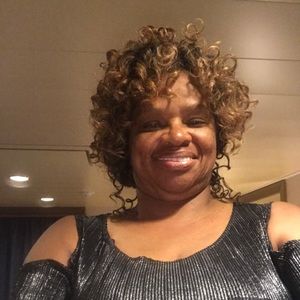 Meet your Posher, Joyce